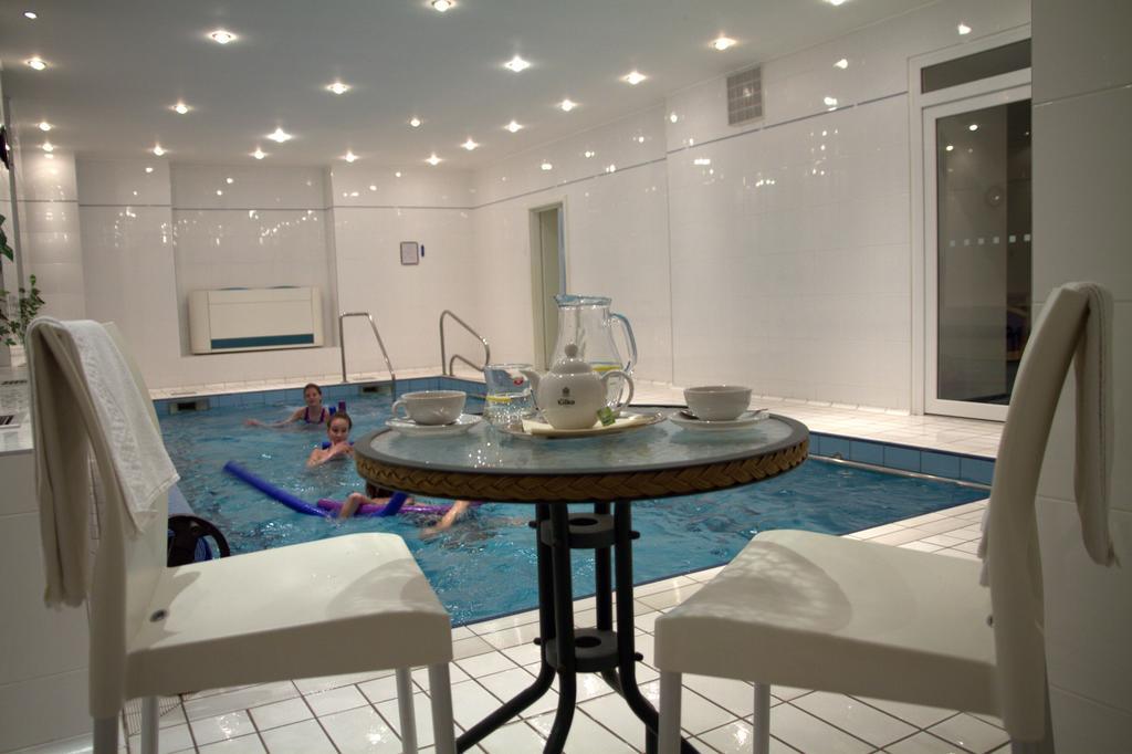 Hotel Maxim Marianske Lazne Luaran gambar
