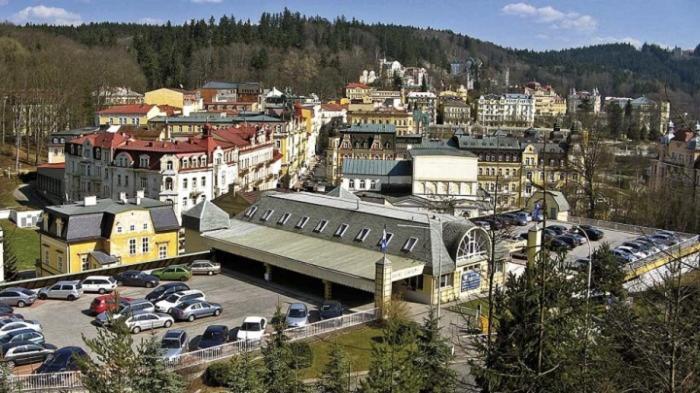 Hotel Maxim Marianske Lazne Luaran gambar