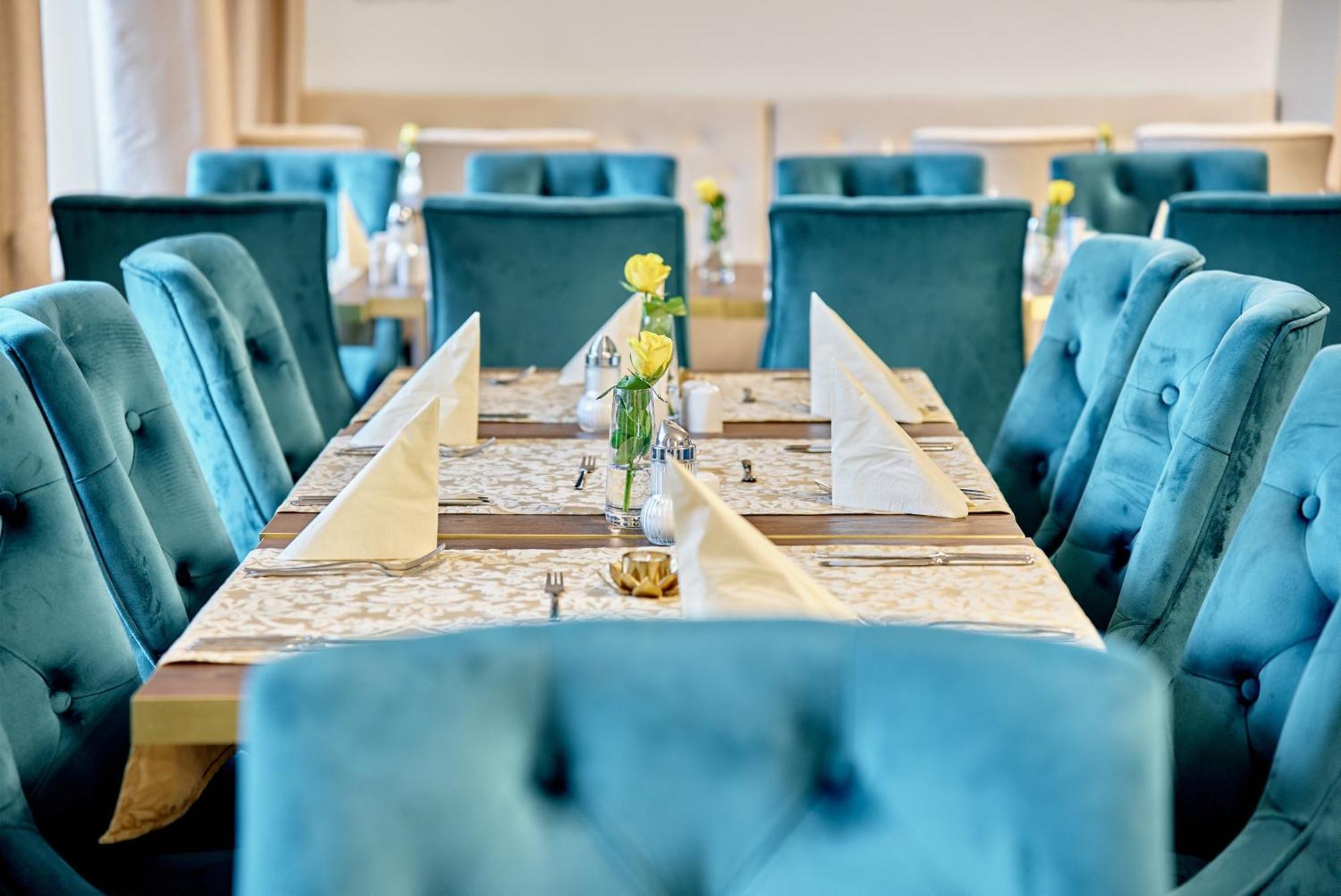 Hotel Maxim Marianske Lazne Luaran gambar